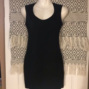 Black dress w open back
